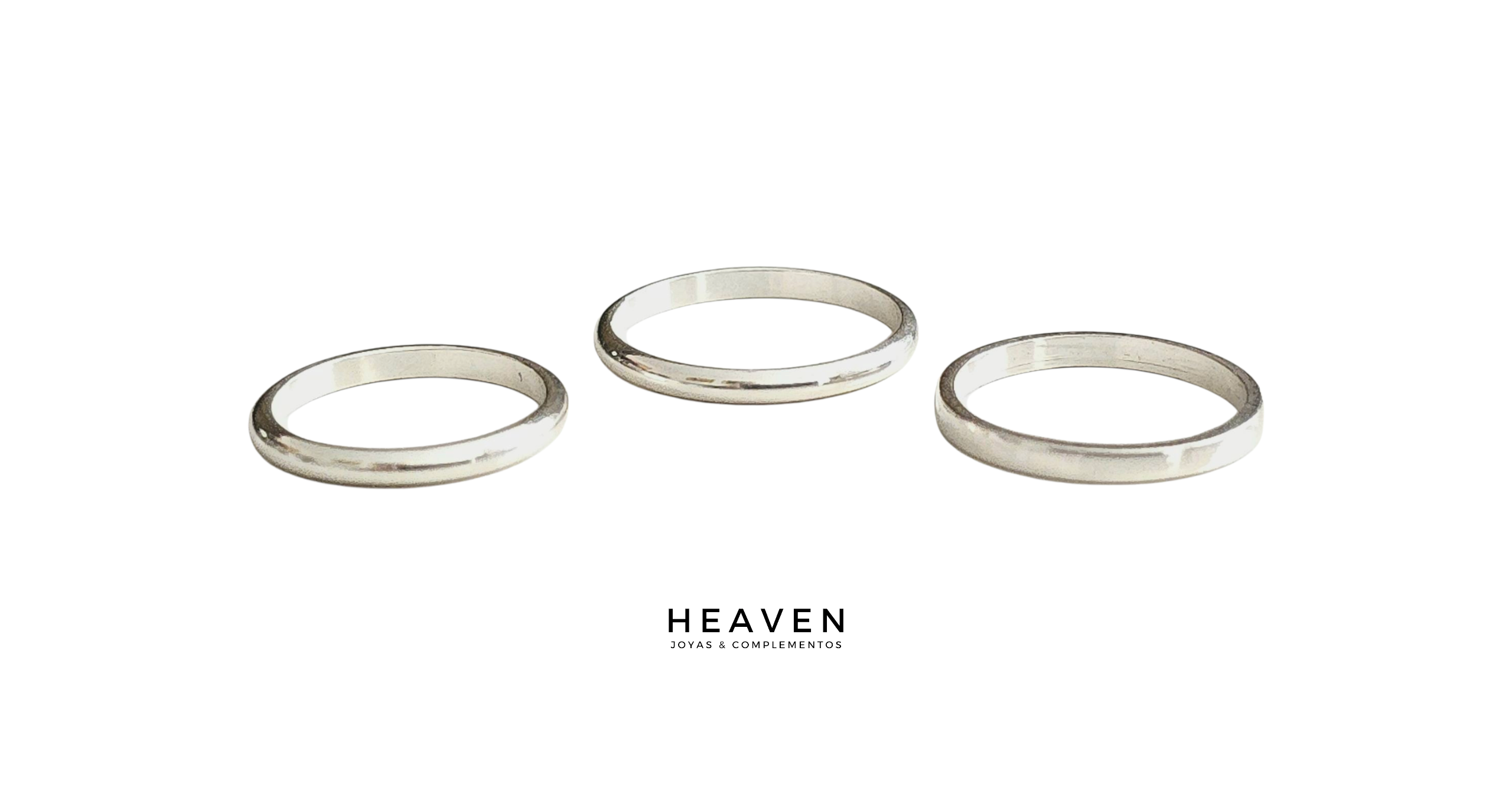 Anillos lisos en plata.