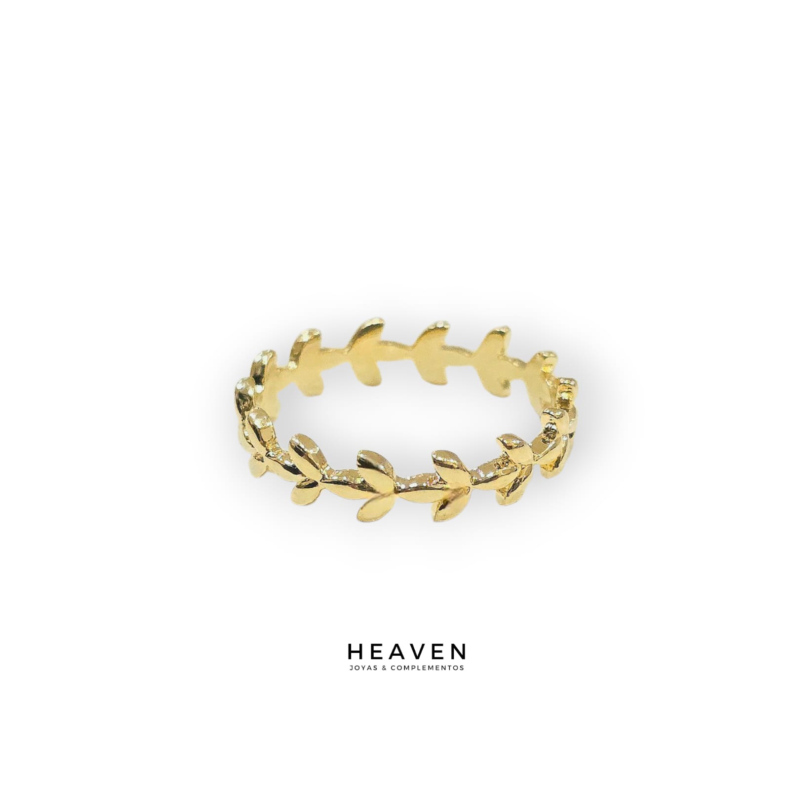 Anillo en enchapado en oro. Hojitas