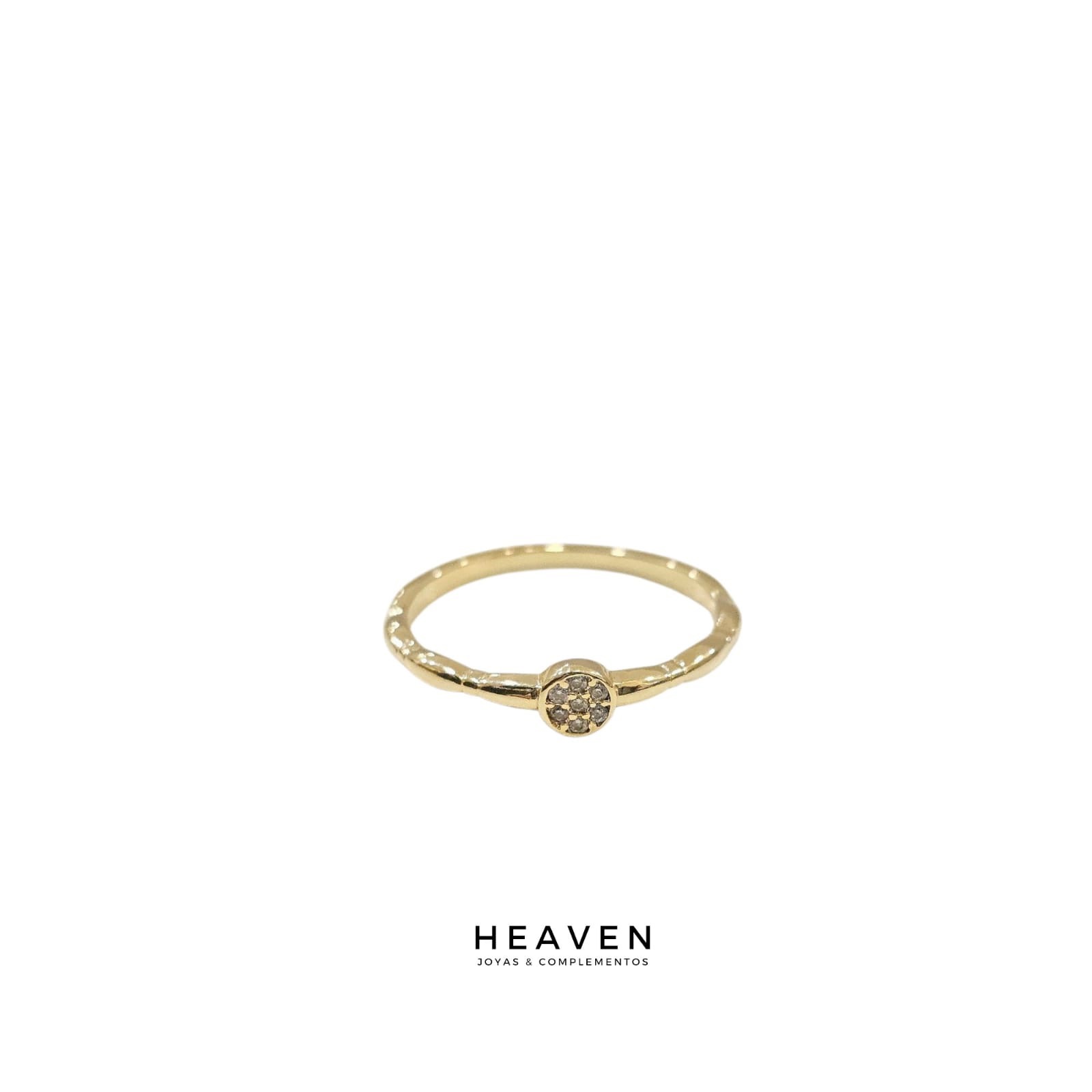 Anillo en enchapado en oro. Mini zirconias blancas