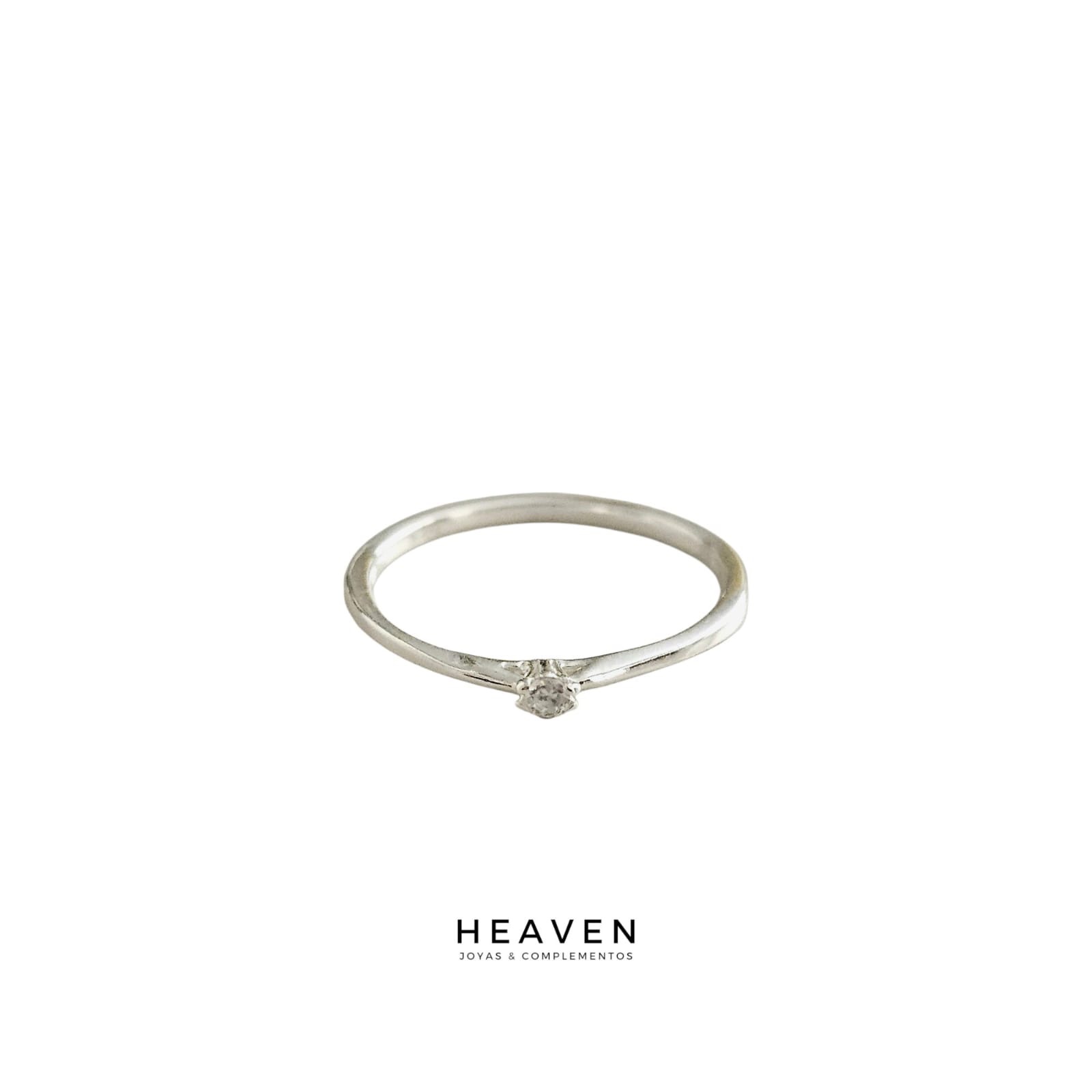 Anillo solitario en plata. Mini