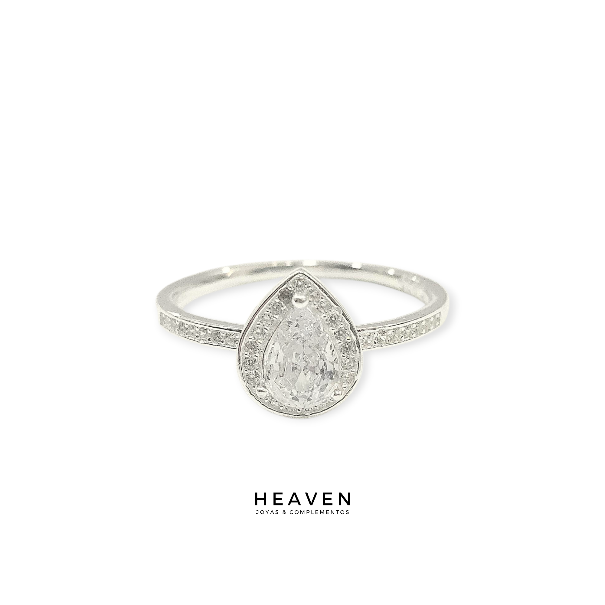 Anillo en plata. Zirconias blancas