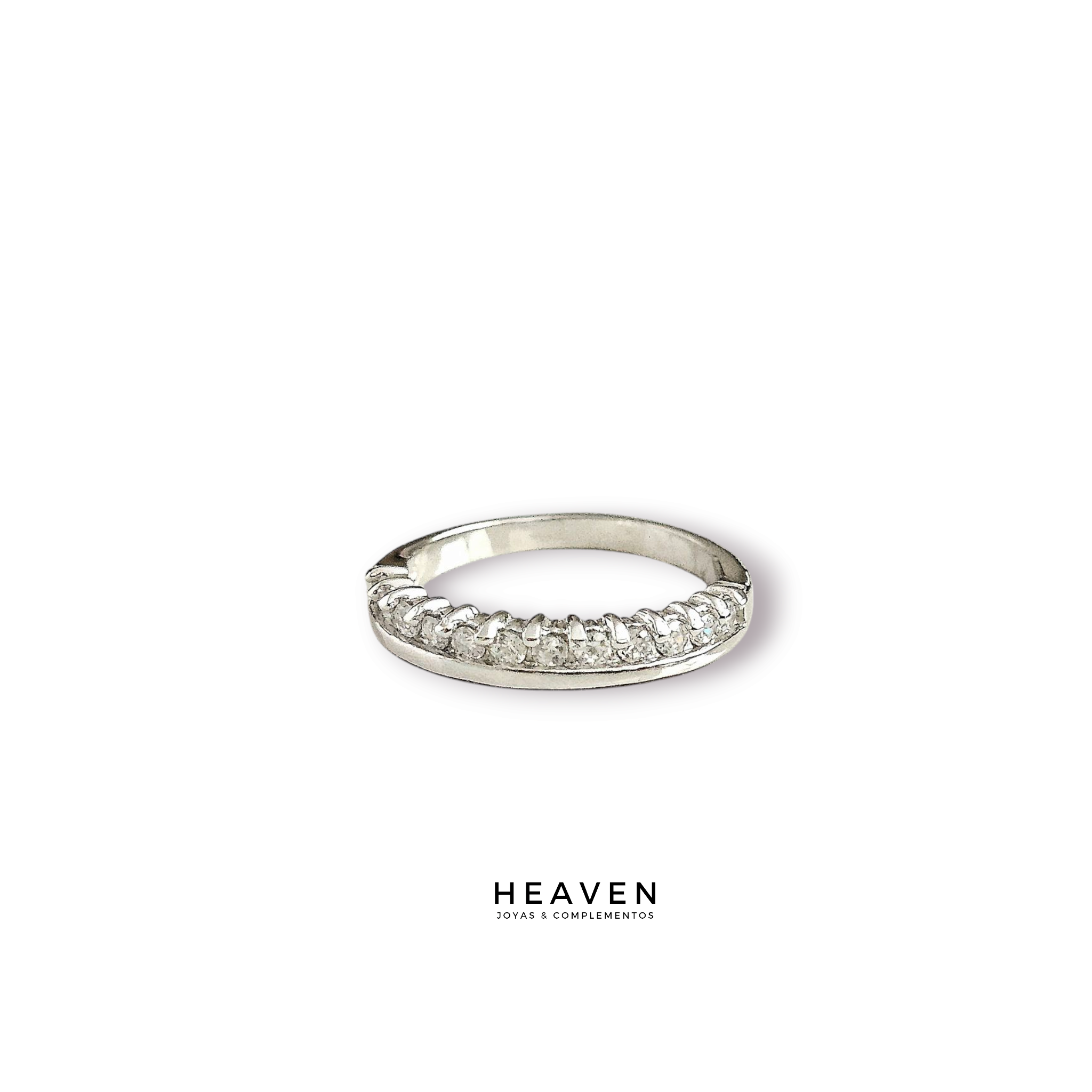 Anillo en plata. Zirconias Blancas