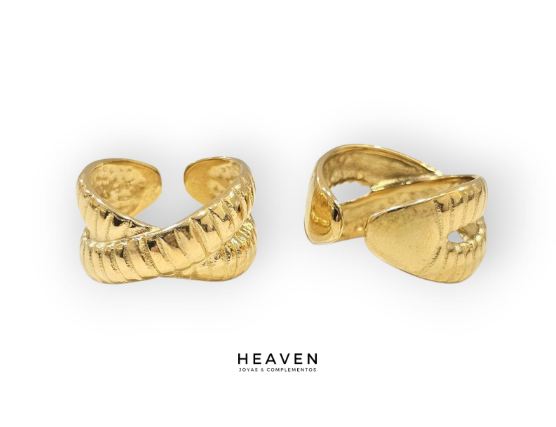 Anillo en acero dorado